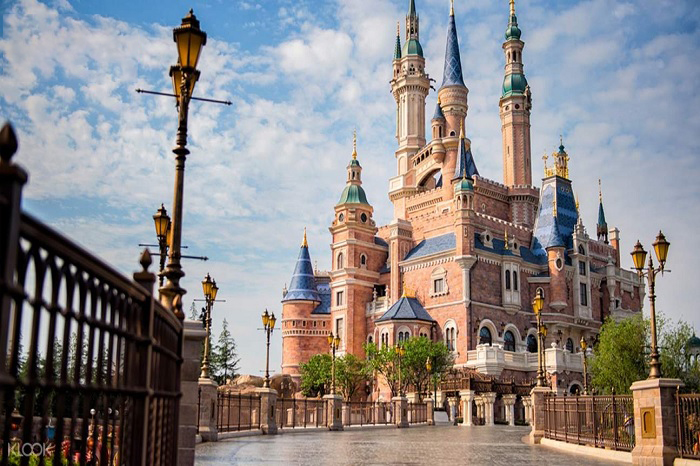 Du lịch Trung Quốc: HCM - Thượng Hải - Ô Trấn - Disney Land 5N4Đ, Bay CA